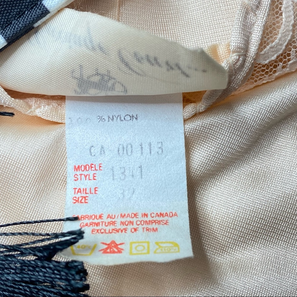 Vintage Carriage Court Cream Blush Satin Slip 32 - Picture 14 of 15